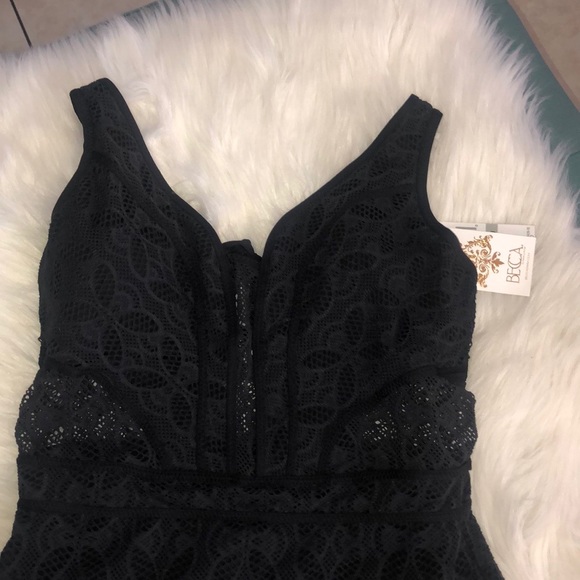 Becca by Rebecca Virtue Color Play Crochet Sz 1X - Picture 5 of 11